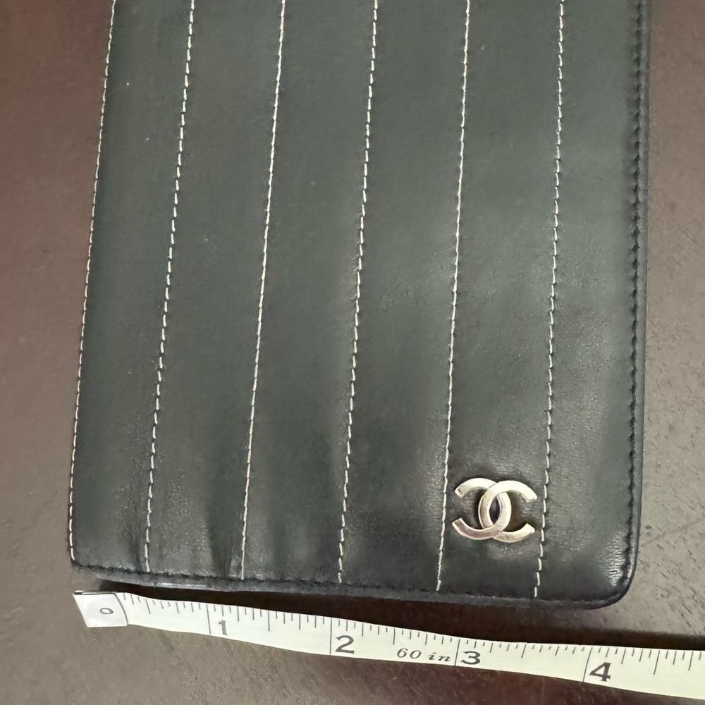 CHANEL Black Caviar Skin Leather Mademoiselle Bifold Wallet - Picture 13 of 13